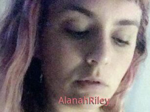 Alanah_Riley