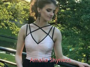 Amalia_Shyness