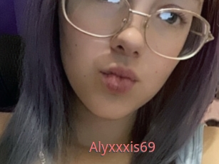 Alyxxxis69