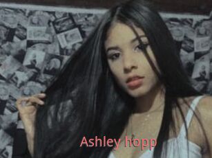 Ashley_hopp