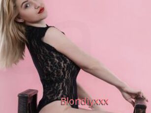 Blondiyxxx