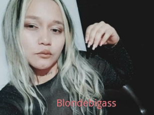 Blondebigass
