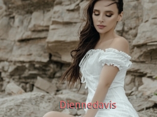 Diennedavis