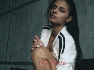 Eva_Cruze