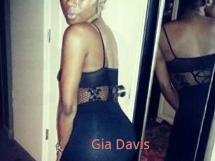 Gia_Davis