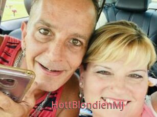 HottBlondienMJ