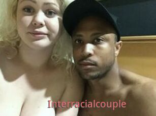 Interracial_couple_