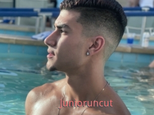 Junioruncut