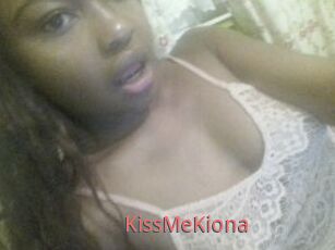 KissMeKiona