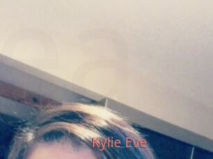 Kylie_Eve