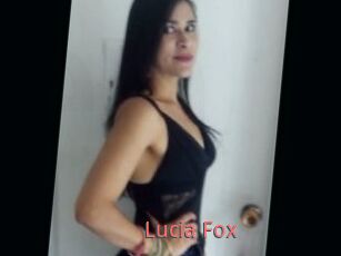 Lucia_Fox