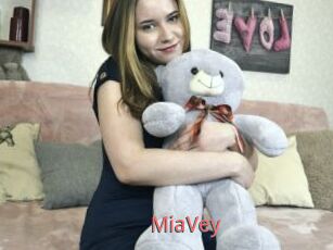 MiaVey