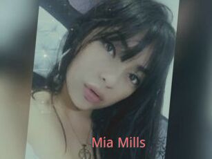 Mia_Mills