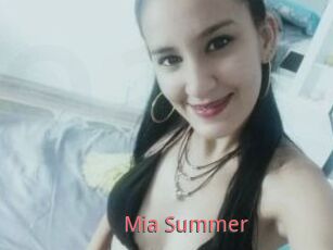 Mia_Summer