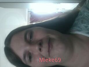 Mieke69