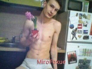 MiroFoxue