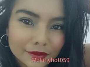 Melanyhot059