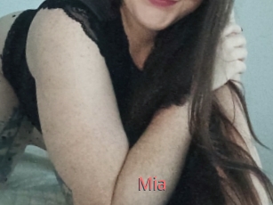 Mia