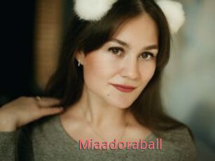 Miaadoraball