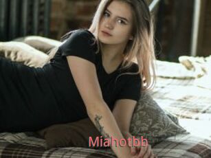 Miahotbb