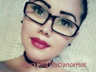 NiurkaBigTitsDanceHot