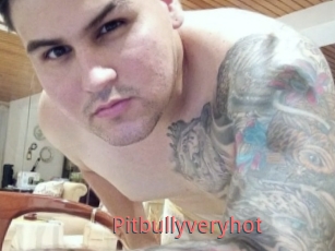 Pitbullyveryhot
