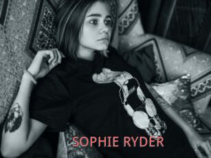 SOPHIE_RYDER