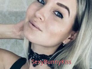 SexyBunnyKiss