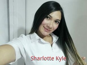 Sharlotte_Kyle