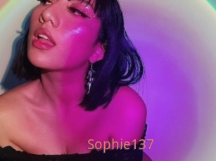 Sophie137