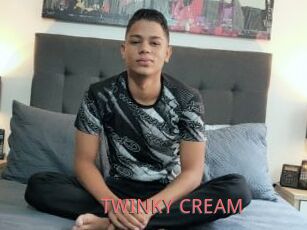 TWINKY_CREAM