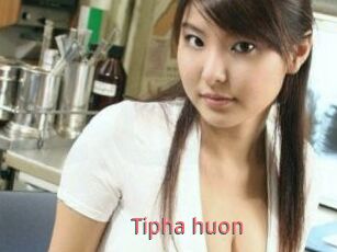 Tipha_huon