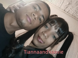 Tiannaandnaavie