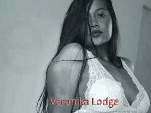 Veronika_Lodge